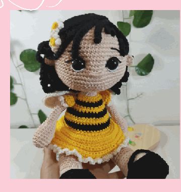 Boneca mel em crochê feito à mão
