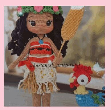 Boneca Moana com animais em crochê feito à mão
