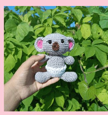 Mini coala em crochê feito à mão