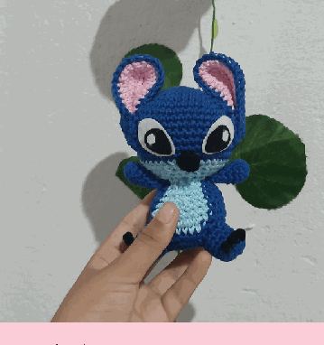 Stitch em crochê feito à mão